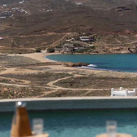 Seaview Pool Near Alemagou