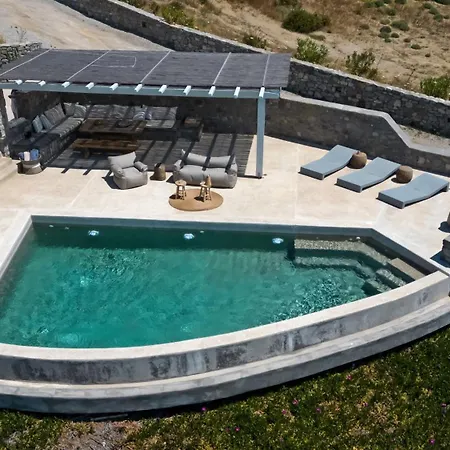 Seaview Pool Near Alemagou * Fteliá