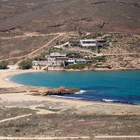 Villa Pool Near Alemagou