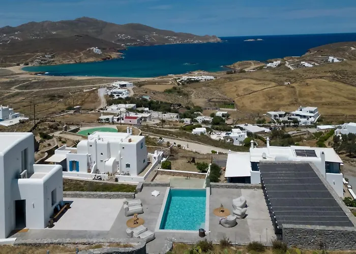 Seaview Pool Near Alemagou Φτελιά