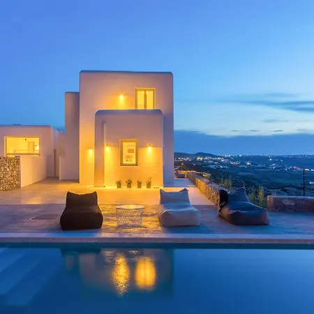 Pool Near Alemagou Villa Ftelia (Mykonos)