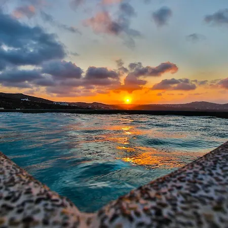 Pool Near Alemagou Ftelia (Mykonos)
