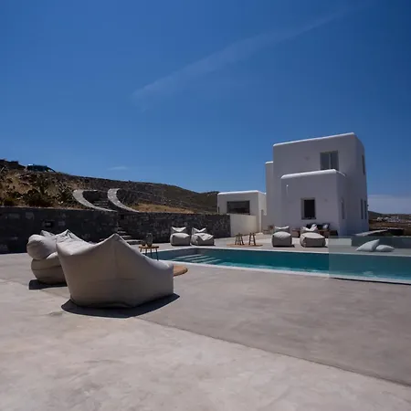 Seaview Pool Near Alemagou Ftelia (Mykonos)