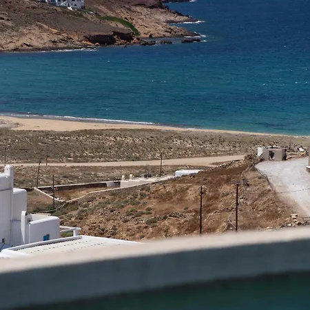 Pool Near Alemagou * Ftelia (Mykonos)