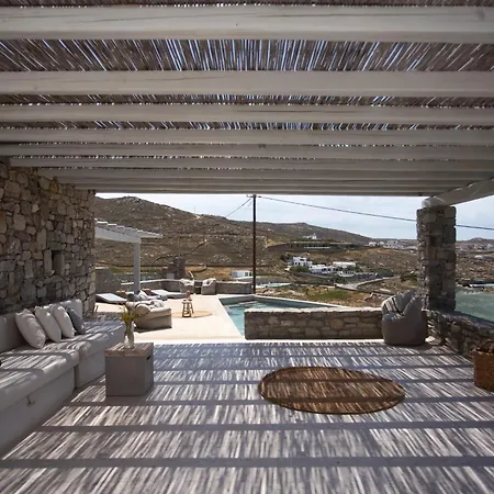 Pool Near Alemagou * Ftelia (Mykonos)