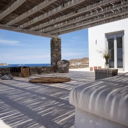 Pool Near Alemagou * Ftelia (Mykonos)