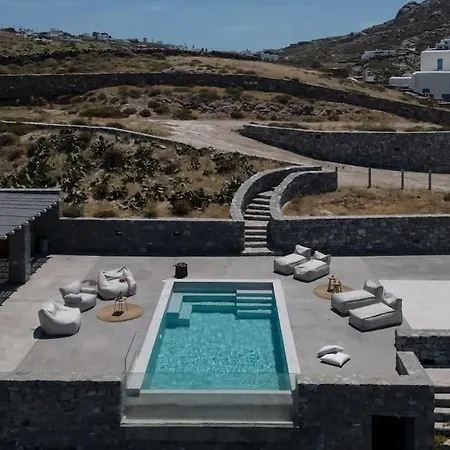 Seaview Pool Near Alemagou