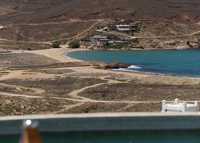 Seaview Pool Near Alemagou