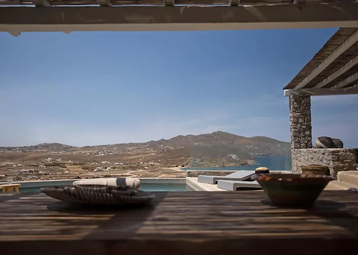 Seaview Pool Near Alemagou 别墅