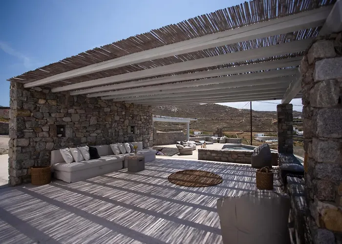 Seaview Pool Near Alemagou 别墅