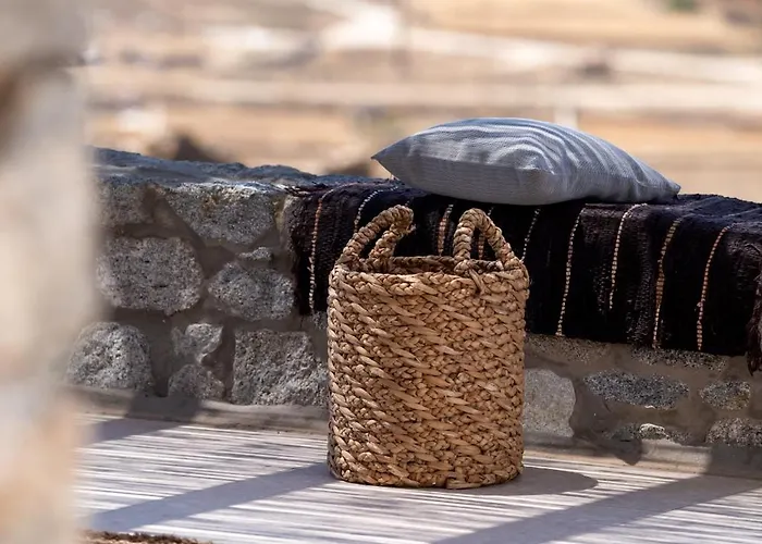 Seaview Pool Near Alemagou 别墅
